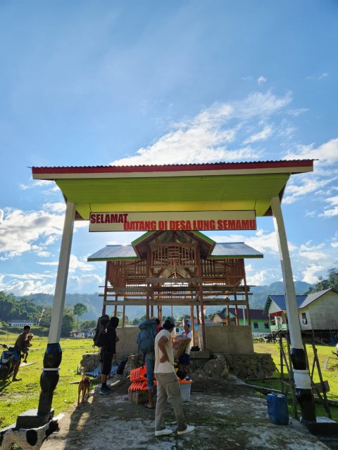 Suasana Desa Lung Semamu